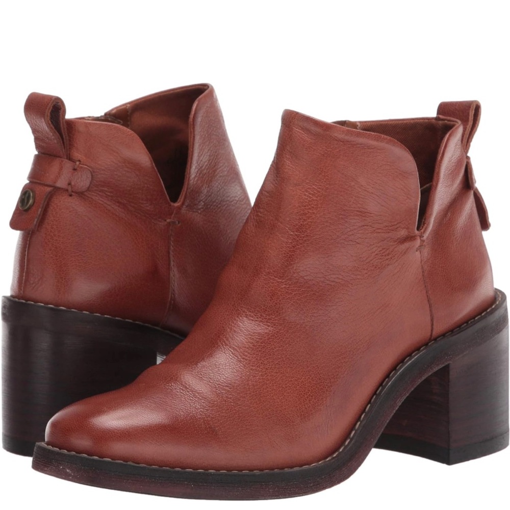 FRANCO SARTO “ Klora” Cognac  Booties - Womens Size 8.5